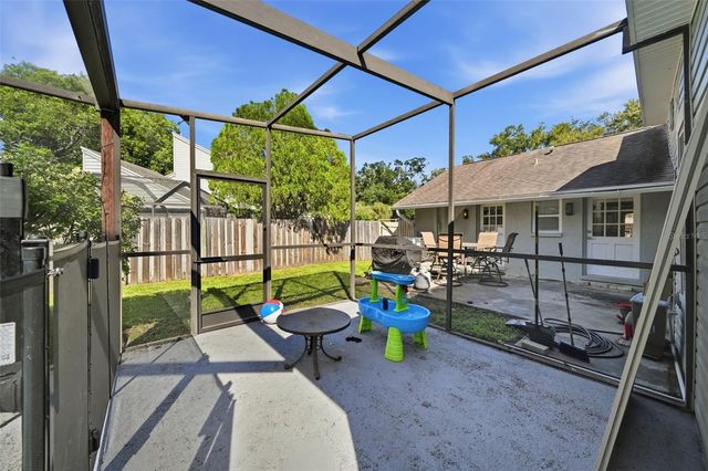 13536 LAKE MAGDALENE DRIVE, Tampa, FL 33613