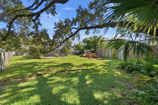 13536 LAKE MAGDALENE DRIVE, Tampa, FL 33613