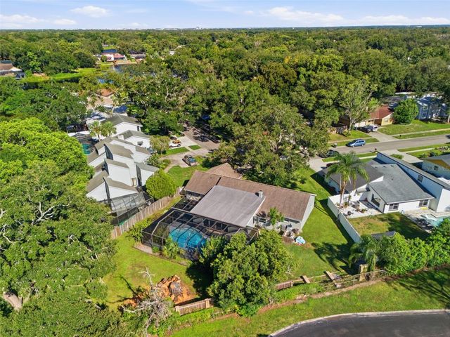 13536 LAKE MAGDALENE DRIVE, Tampa, FL 33613