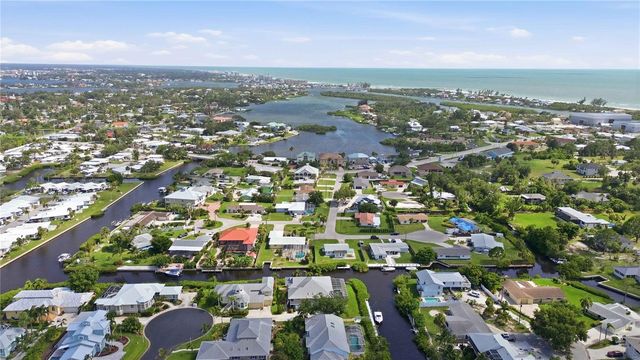 706 QUAIL COURT, Nokomis, FL 34275