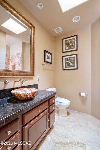 2708 W Lambert Lane, Oro Valley, AZ 85742