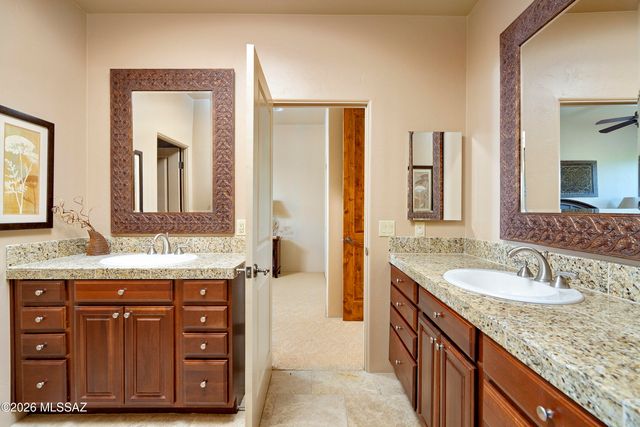 2708 W Lambert Lane, Oro Valley, AZ 85742