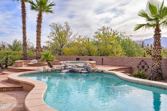 2708 W Lambert Lane, Oro Valley, AZ 85742