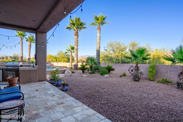 2708 W Lambert Lane, Oro Valley, AZ 85742
