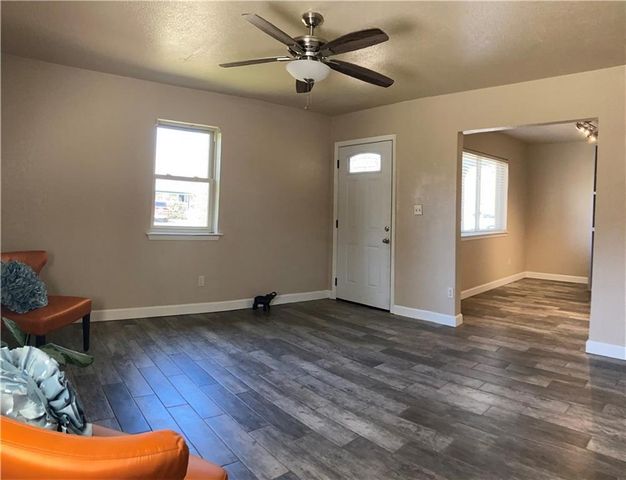 2205 Winchester DR, Georgetown, TX 78626