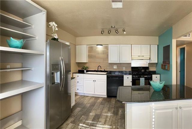 2205 Winchester DR, Georgetown, TX 78626
