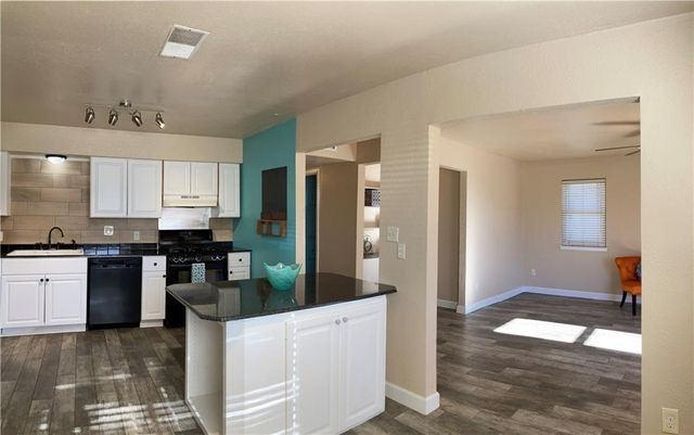2205 Winchester DR, Georgetown, TX 78626