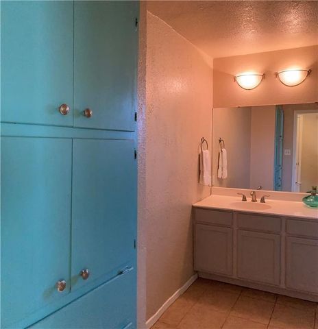 2205 Winchester DR, Georgetown, TX 78626