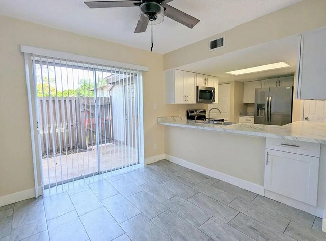 3111 CREEKGLEN COURT, Brandon, FL 33511