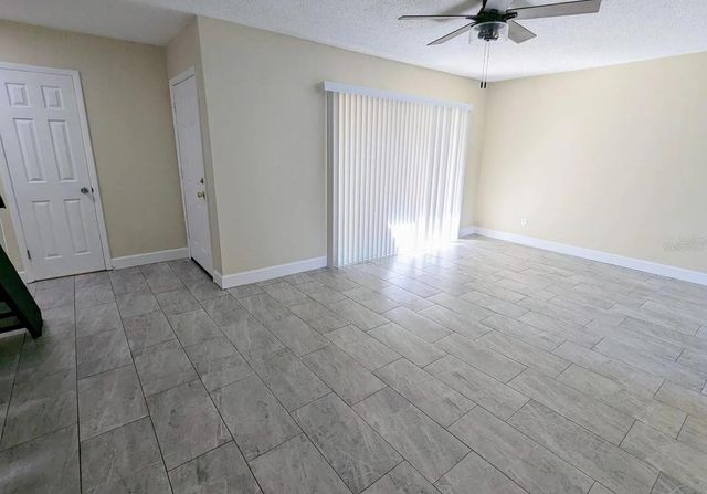 3111 CREEKGLEN COURT, Brandon, FL 33511