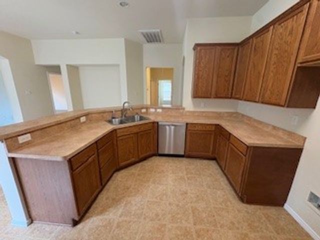 1228 Brownford Drive, Fort Worth, TX 76028