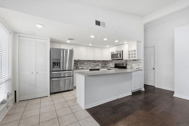 5601 Woodrow Ave, Austin, TX 78748