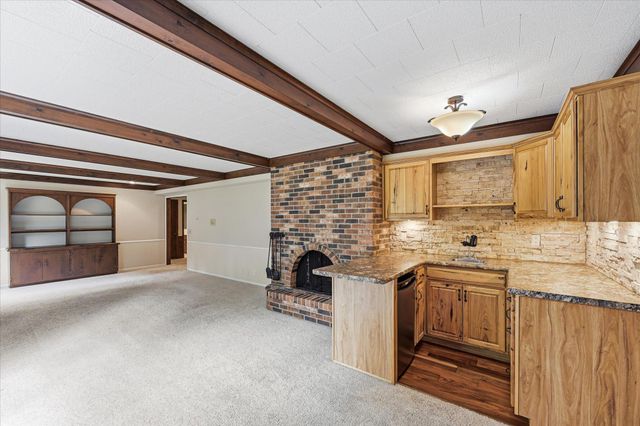 8913 S Minnehaha Circle, Saint Louis Park, MN 55426