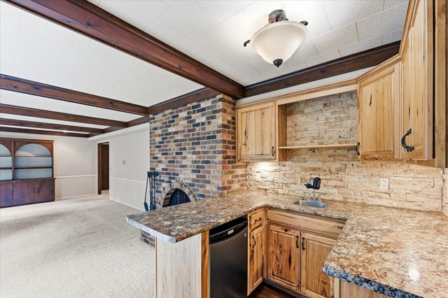 8913 S Minnehaha Circle, Saint Louis Park, MN 55426