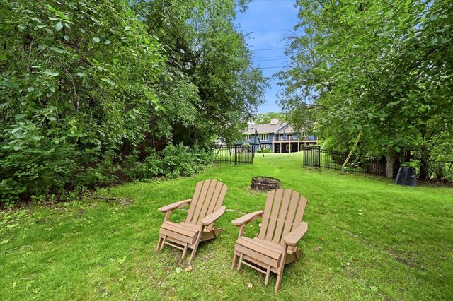 8913 S Minnehaha Circle, Saint Louis Park, MN 55426
