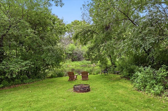 8913 S Minnehaha Circle, Saint Louis Park, MN 55426