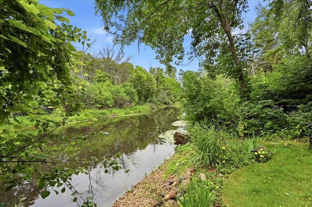 8913 S Minnehaha Circle, Saint Louis Park, MN 55426