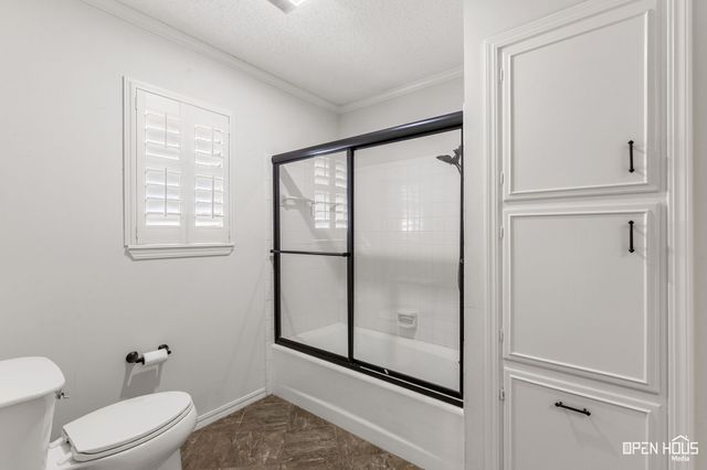 1701 E Spring Street, Henrietta, TX 76365