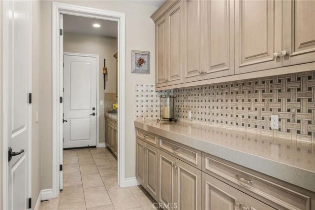 14 Lonestar, Irvine, CA 92602