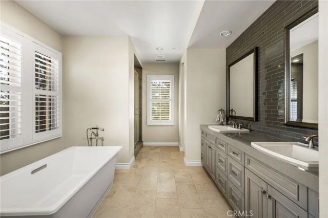 14 Lonestar, Irvine, CA 92602