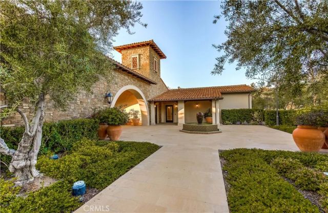 14 Lonestar, Irvine, CA 92602