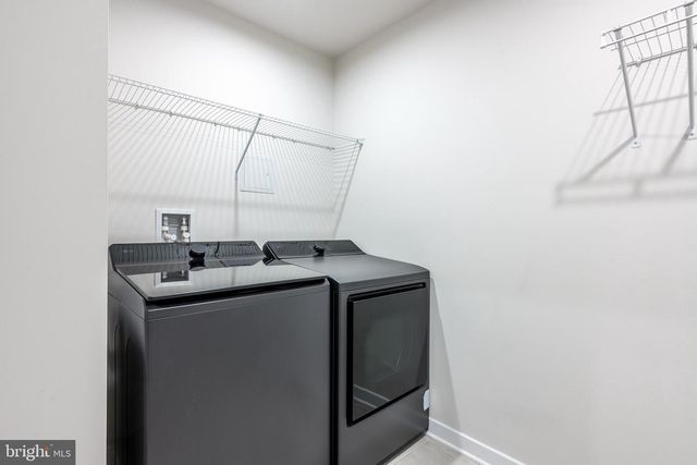 2482 SILVER LEAF DR, Frederick, MD 21702