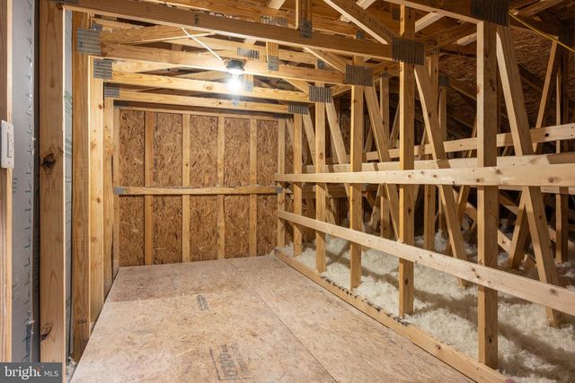 2482 SILVER LEAF DR, Frederick, MD 21702