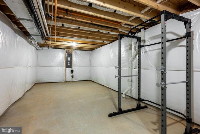 2482 SILVER LEAF DR, Frederick, MD 21702