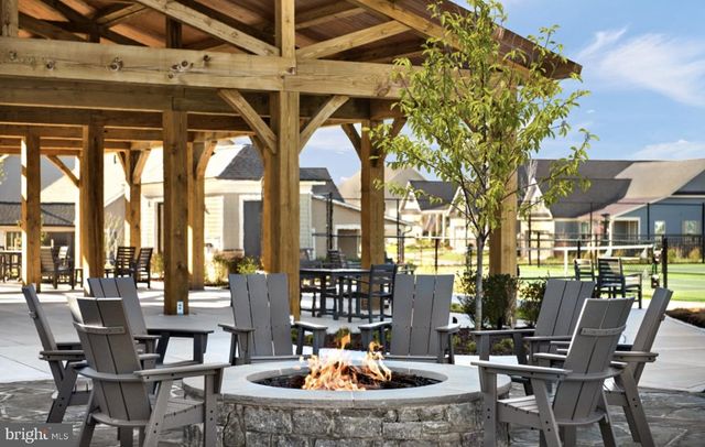 2482 SILVER LEAF DR, Frederick, MD 21702