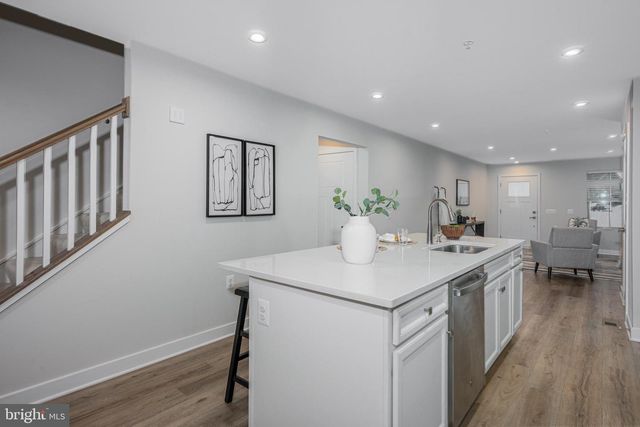 2482 SILVER LEAF DR, Frederick, MD 21702