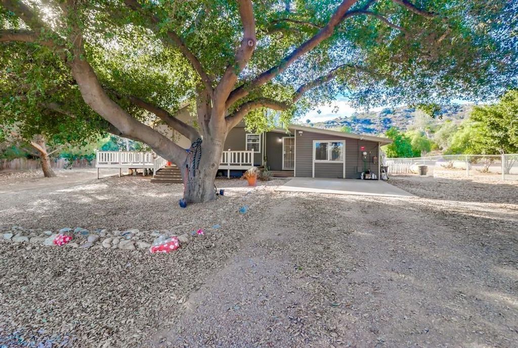 15808 Thomas Paine, Ramona, CA 92065 — exterior