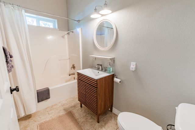 16876 Pony Express Way, Bend, OR 97707
