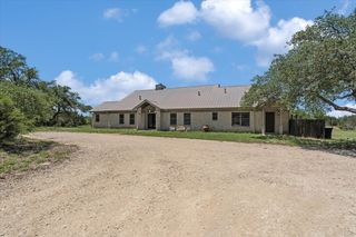 101 & 102 Maheo WAY, Dripping Springs, TX 78620