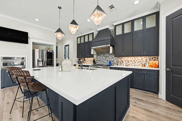 8615 Den Oak Drive, Richmond, TX 77406