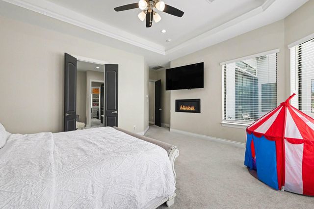 8615 Den Oak Drive, Richmond, TX 77406