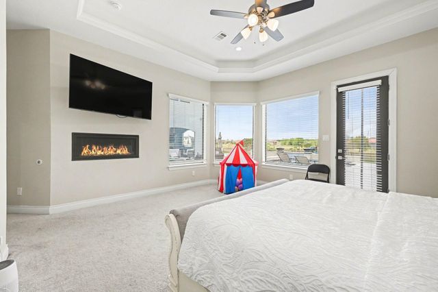 8615 Den Oak Drive, Richmond, TX 77406