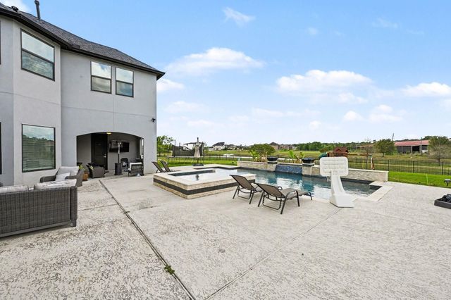 8615 Den Oak Drive, Richmond, TX 77406