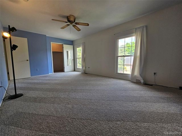 1437 Lantern Lane, Rochester Hills, MI 48306