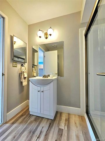 1437 Lantern Lane, Rochester Hills, MI 48306