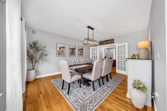 3 Suffolk Cir, Andover, MA 01810