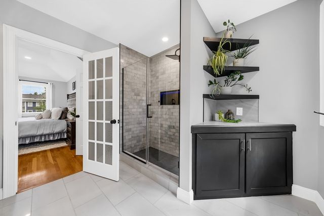 3 Suffolk Cir, Andover, MA 01810