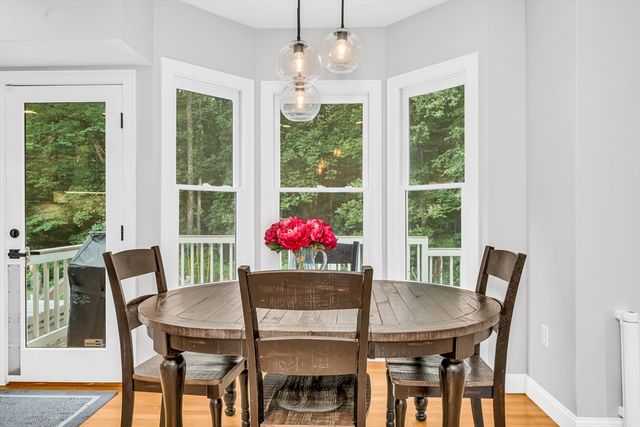 3 Suffolk Cir, Andover, MA 01810