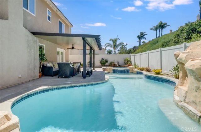 33450 Corte Figueroa, Temecula, CA 92592