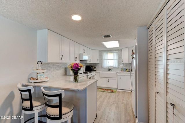 2290 OCEAN SHORE BOULEVARD 5030, Ormond Beach, FL 32176