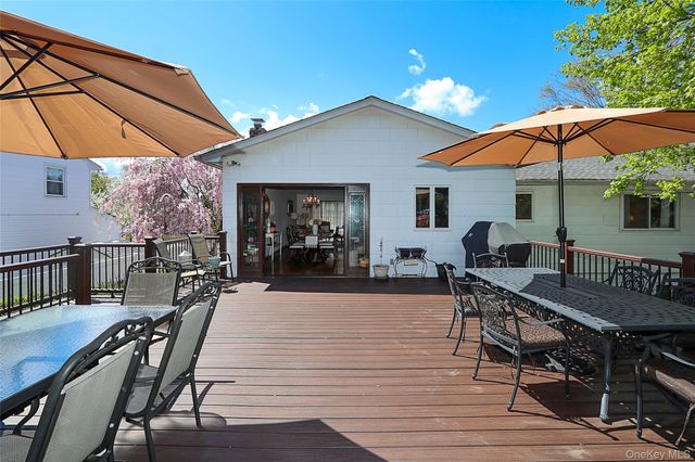 73 Rumford Road, Kings Park, NY 11754