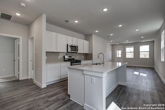 15547 Lonehollow Lake, San Antonio, TX 78253