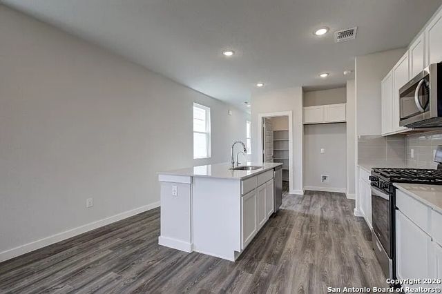 15547 Lonehollow Lake, San Antonio, TX 78253