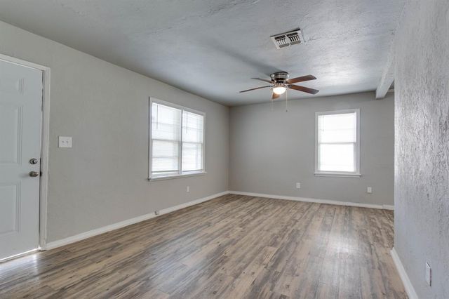 4313 SE 43rd Street, Del City, OK 73115