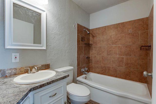 4313 SE 43rd Street, Del City, OK 73115