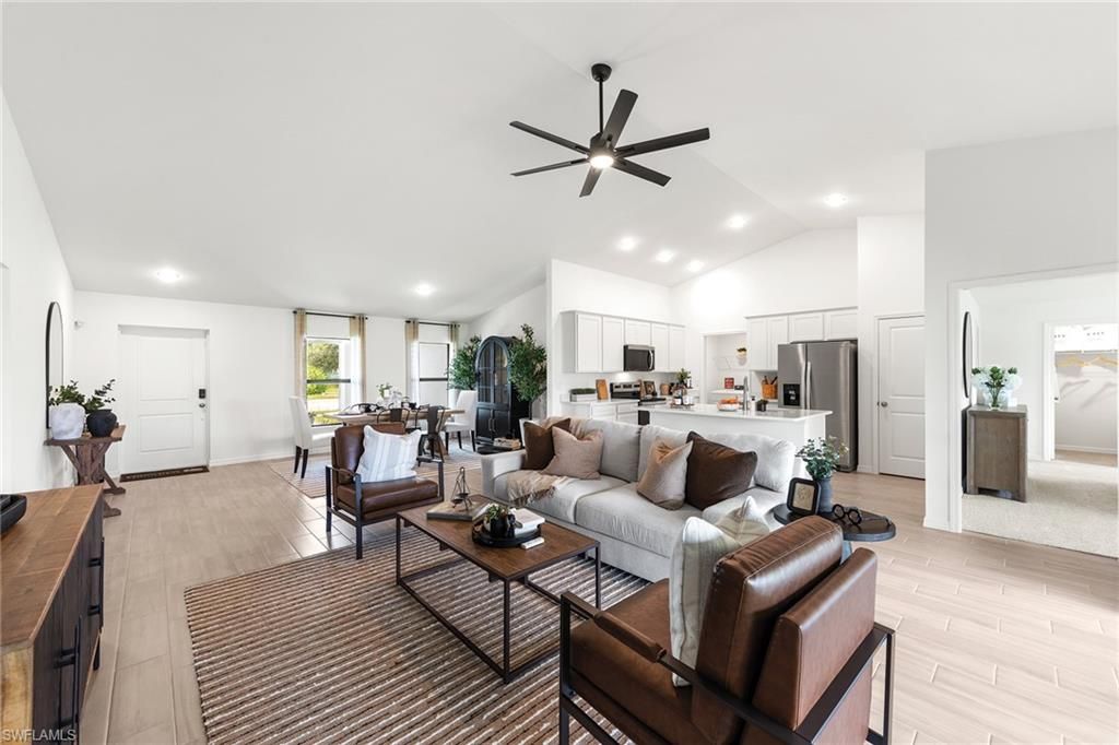 Image 4 of property listing at 1629 NW 18th ST, Cape Coral, FL 33993